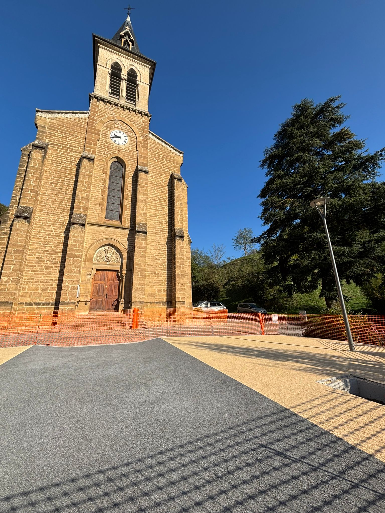 Parvis d'église